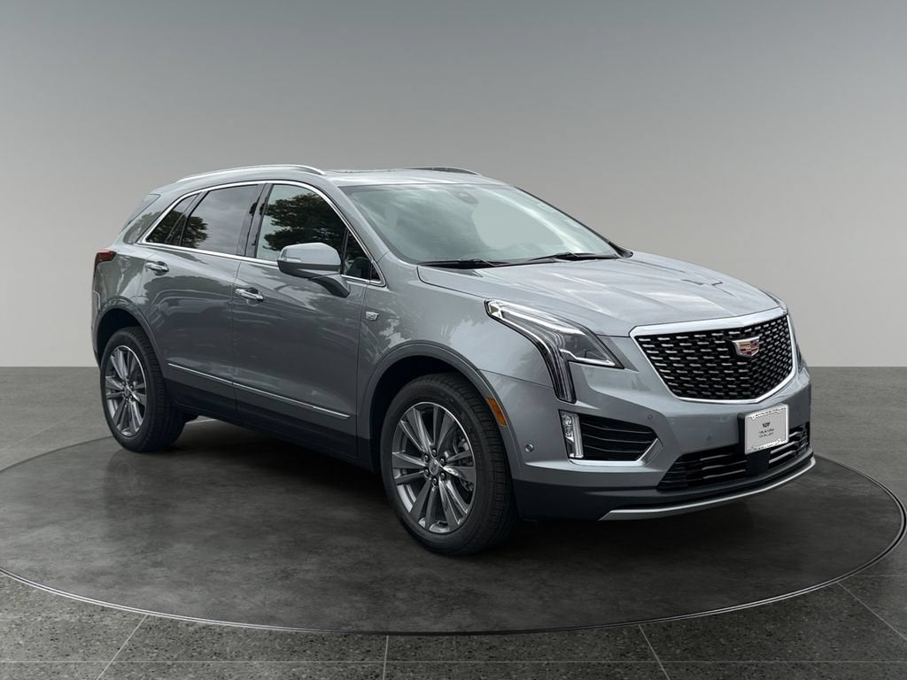 Argent Silver Metallic 2026 Cadillac XT5 SUV / Crossover Four-Wheel Drive Automatic
