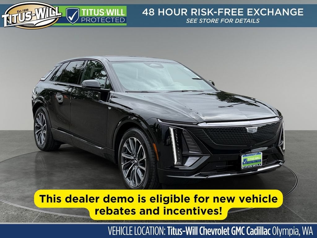 Stellar Black Metallic 2026 Cadillac LYRIQ SUV / Crossover Rear-Wheel Drive Automatic