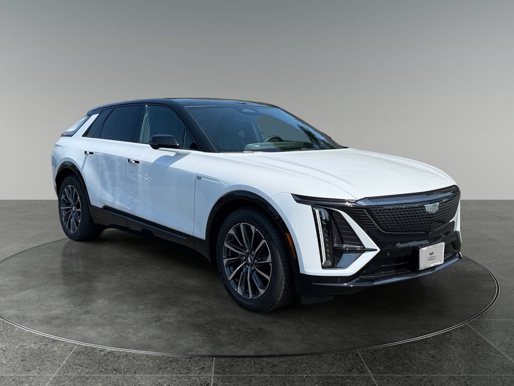 Vibrant White Tricoat 2026 Cadillac LYRIQ SUV / Crossover All-Wheel Drive Automatic