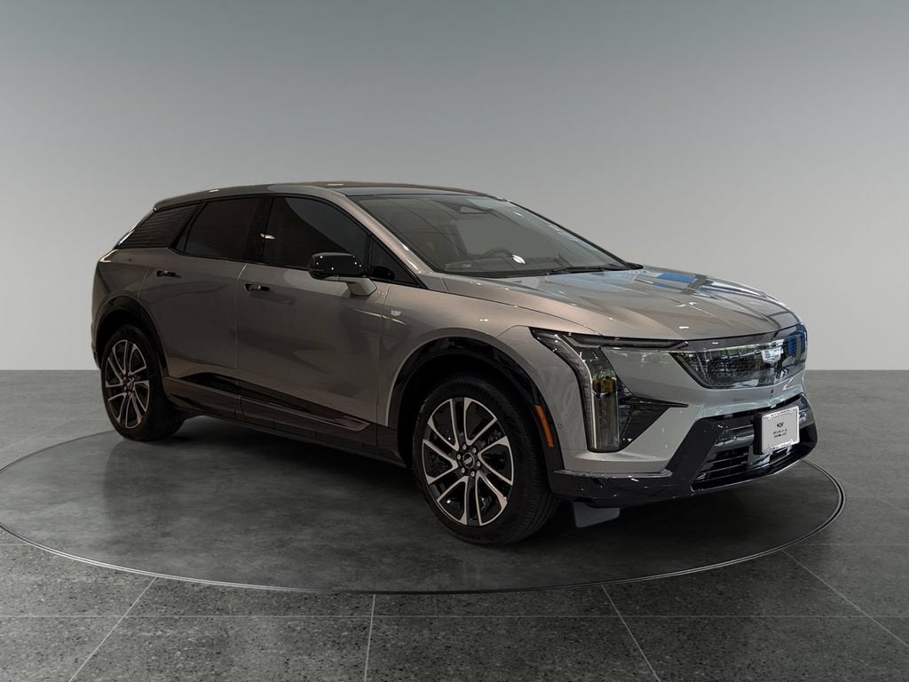 Argent Silver Metallic 2027 Cadillac OPTIQ SUV / Crossover All-Wheel Drive Automatic