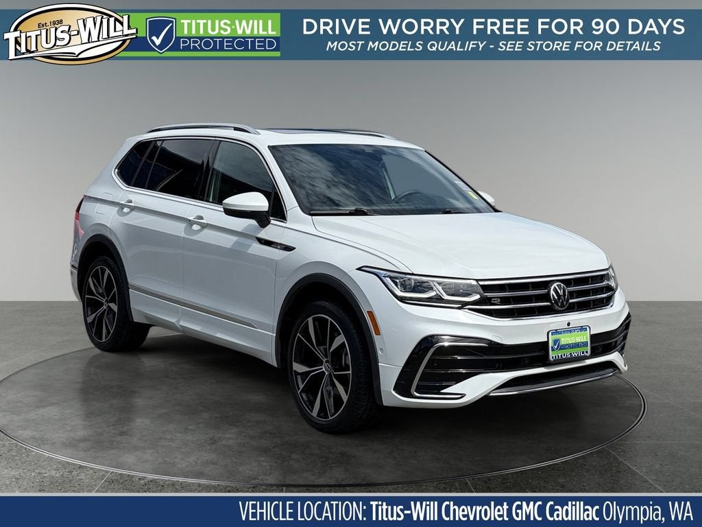 White 2024 Volkswagen Tiguan SUV / Crossover All-Wheel Drive 