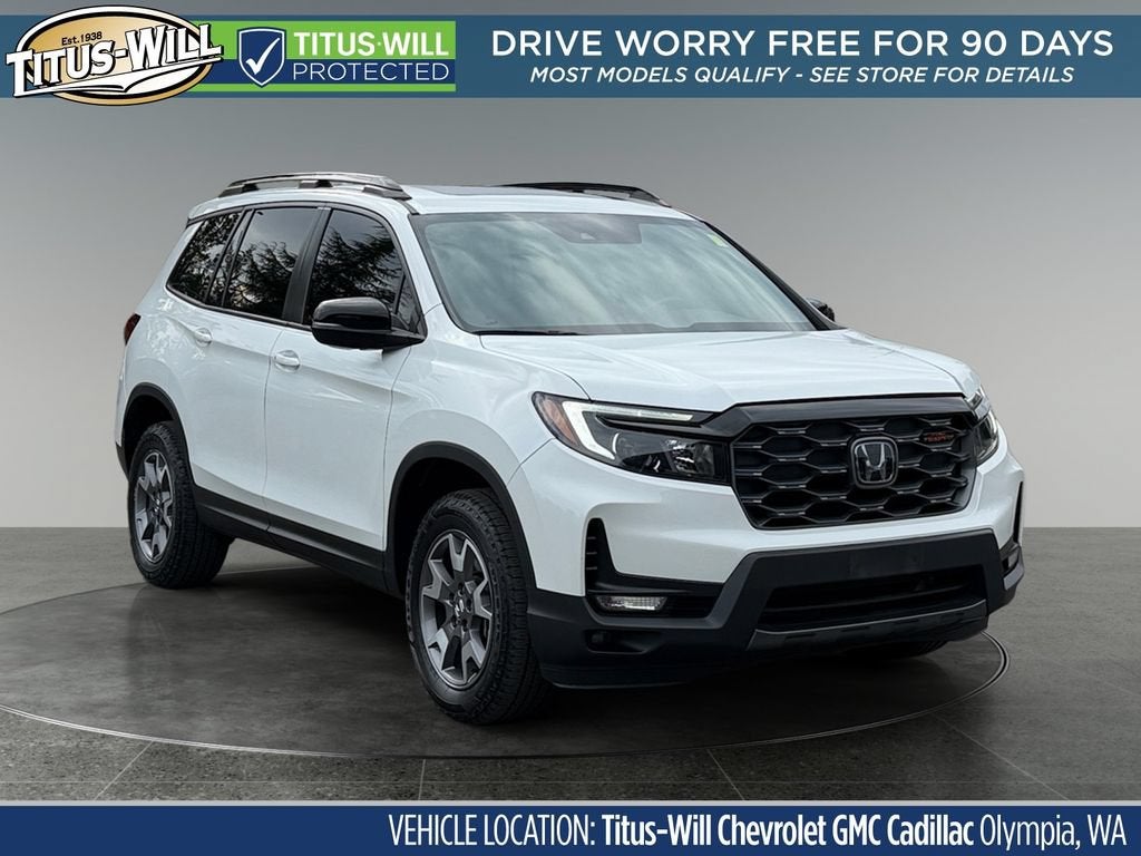 White 2022 Honda Passport SUV / Crossover All-Wheel Drive 