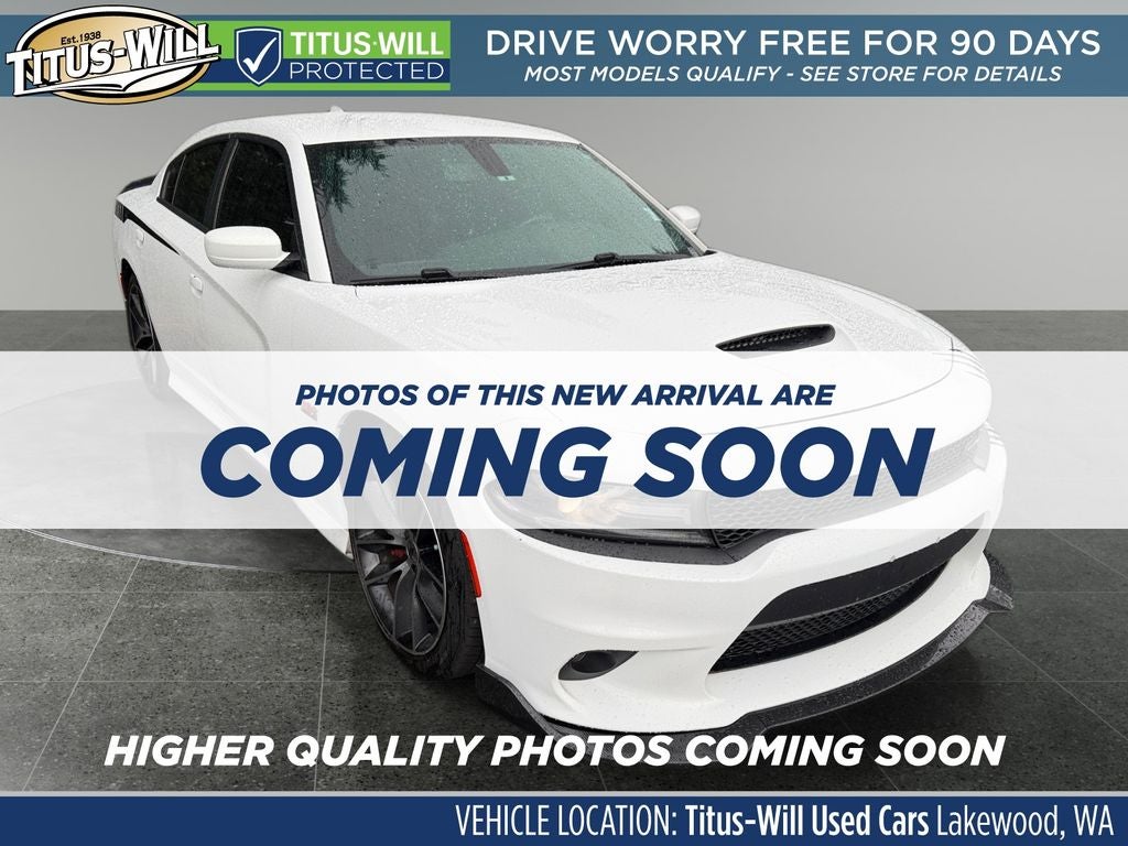 White 2018 Dodge Charger Sedan Rear-Wheel Drive 8-Speed Automatic