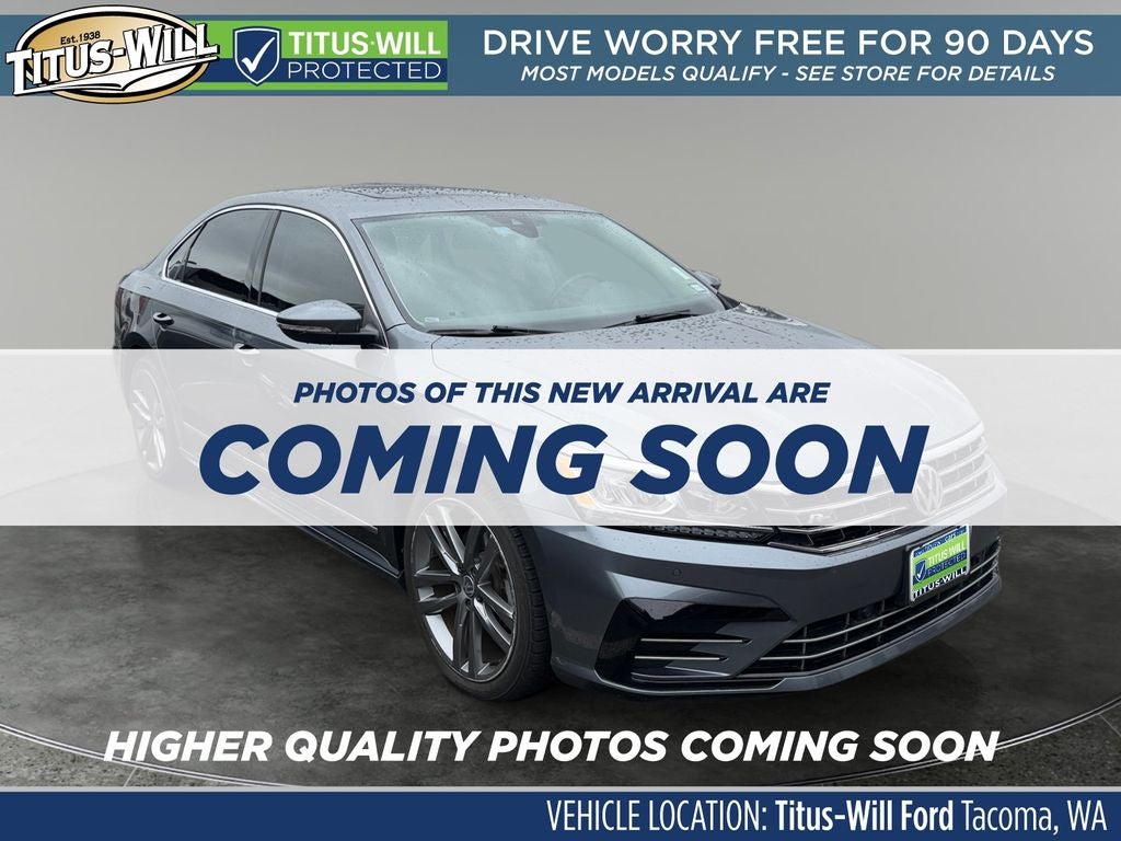 Platinum Gray Metallic 2019 Volkswagen Passat Sedan Front-Wheel Drive 6-Speed Automatic