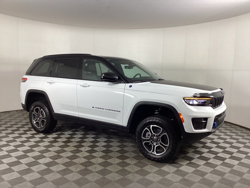 2024 Jeep Grand Cherokee 4xe Trailhawk 4WD