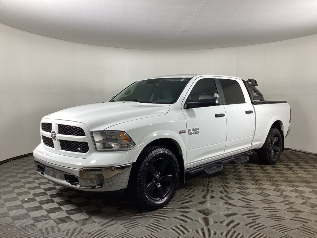 View vehicle photo 5