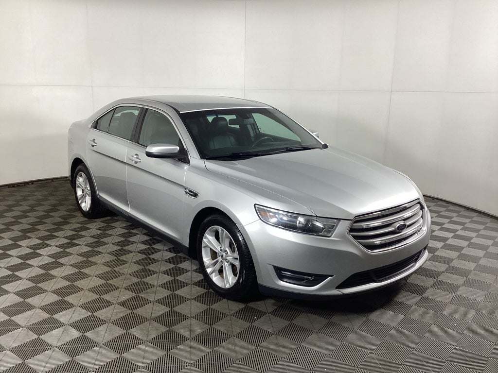 2015 Ford Taurus SEL