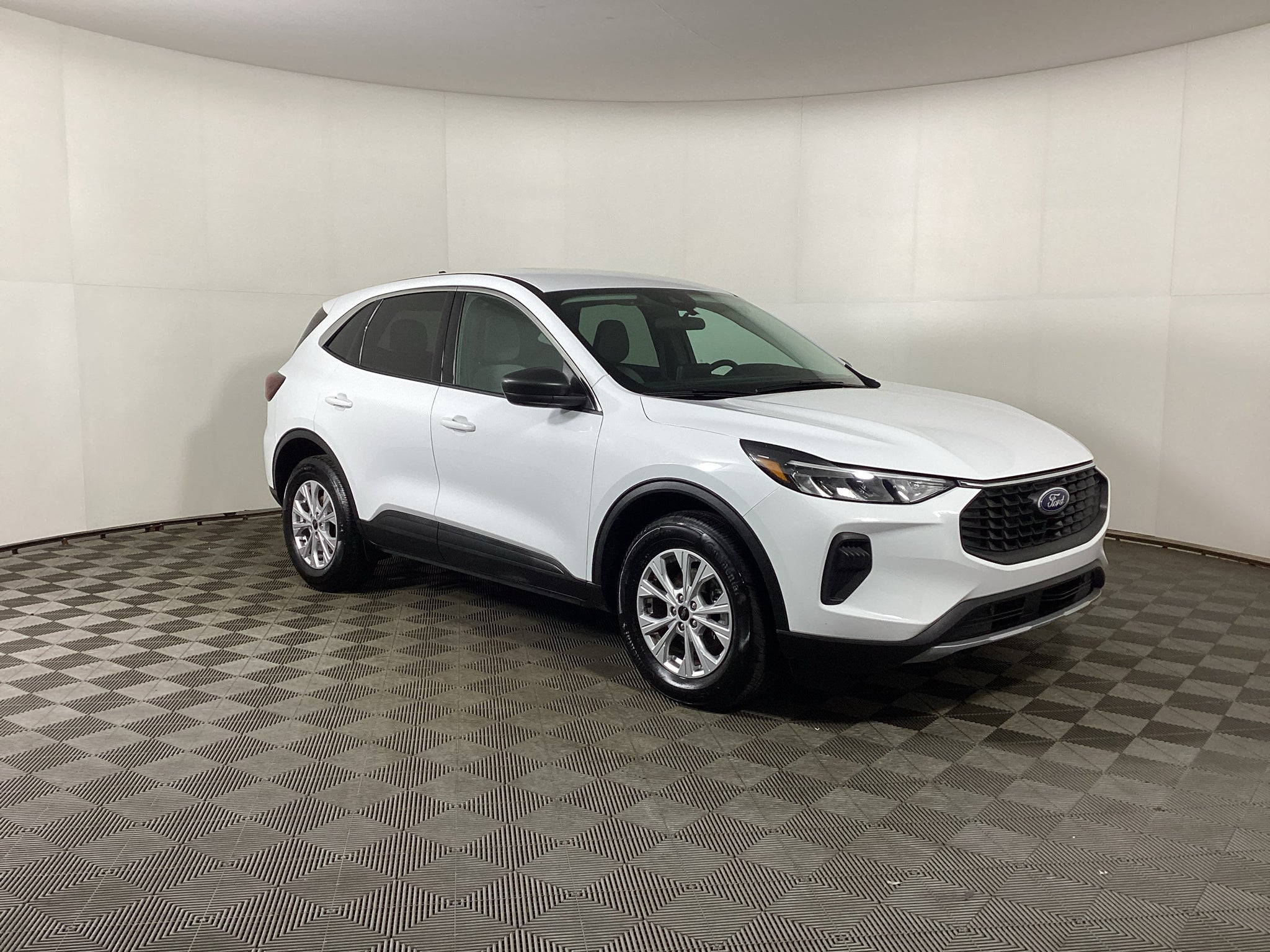 Oxford White 2024 Ford Escape SUV / Crossover All-Wheel Drive 8-Speed Automatic