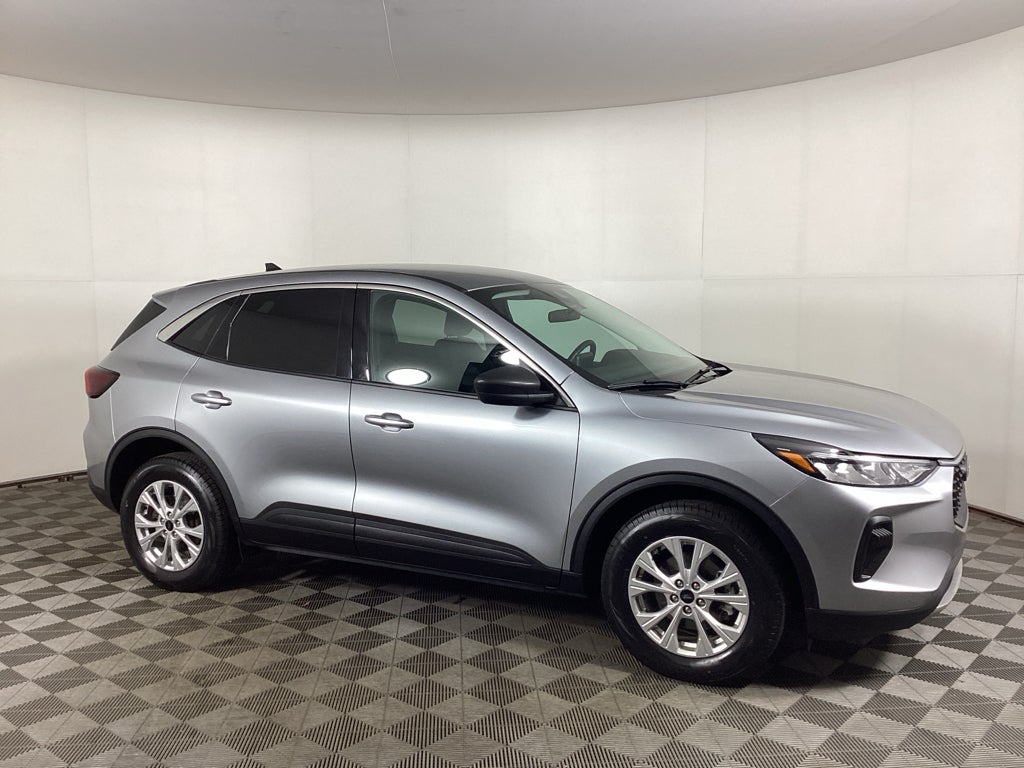 Iconic Silver Metallic 2023 Ford Escape SUV / Crossover All-Wheel Drive 8-Speed Automatic