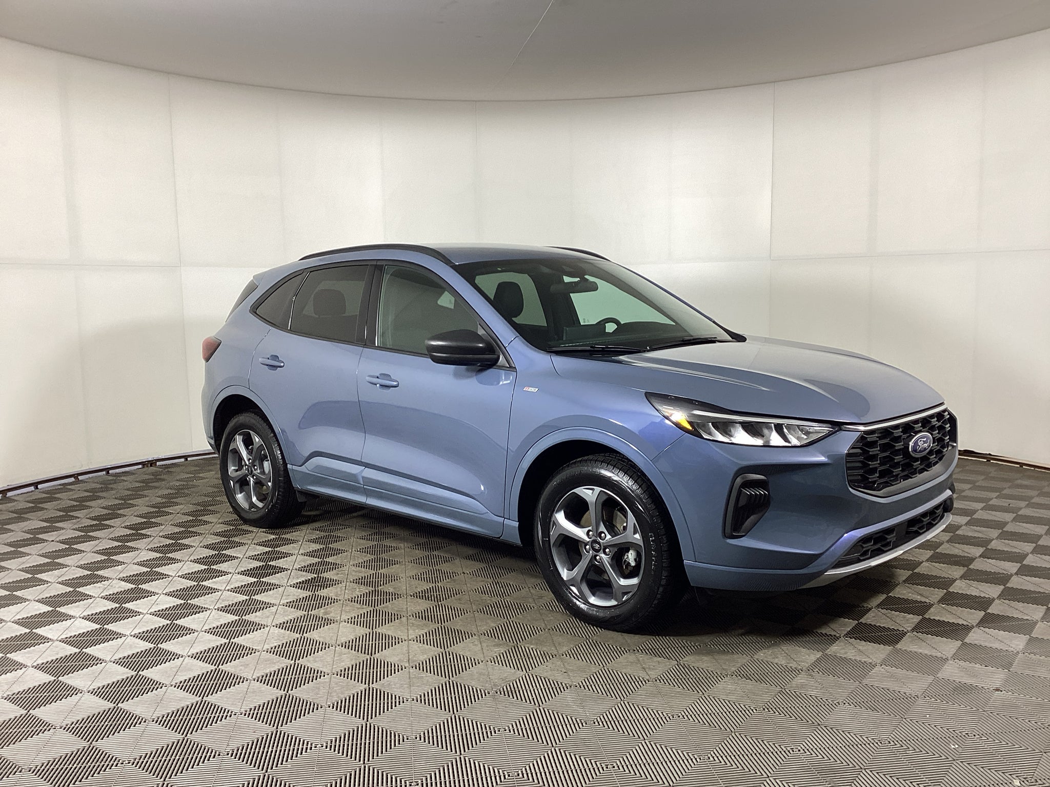 2023 Ford Escape ST-Line AWD