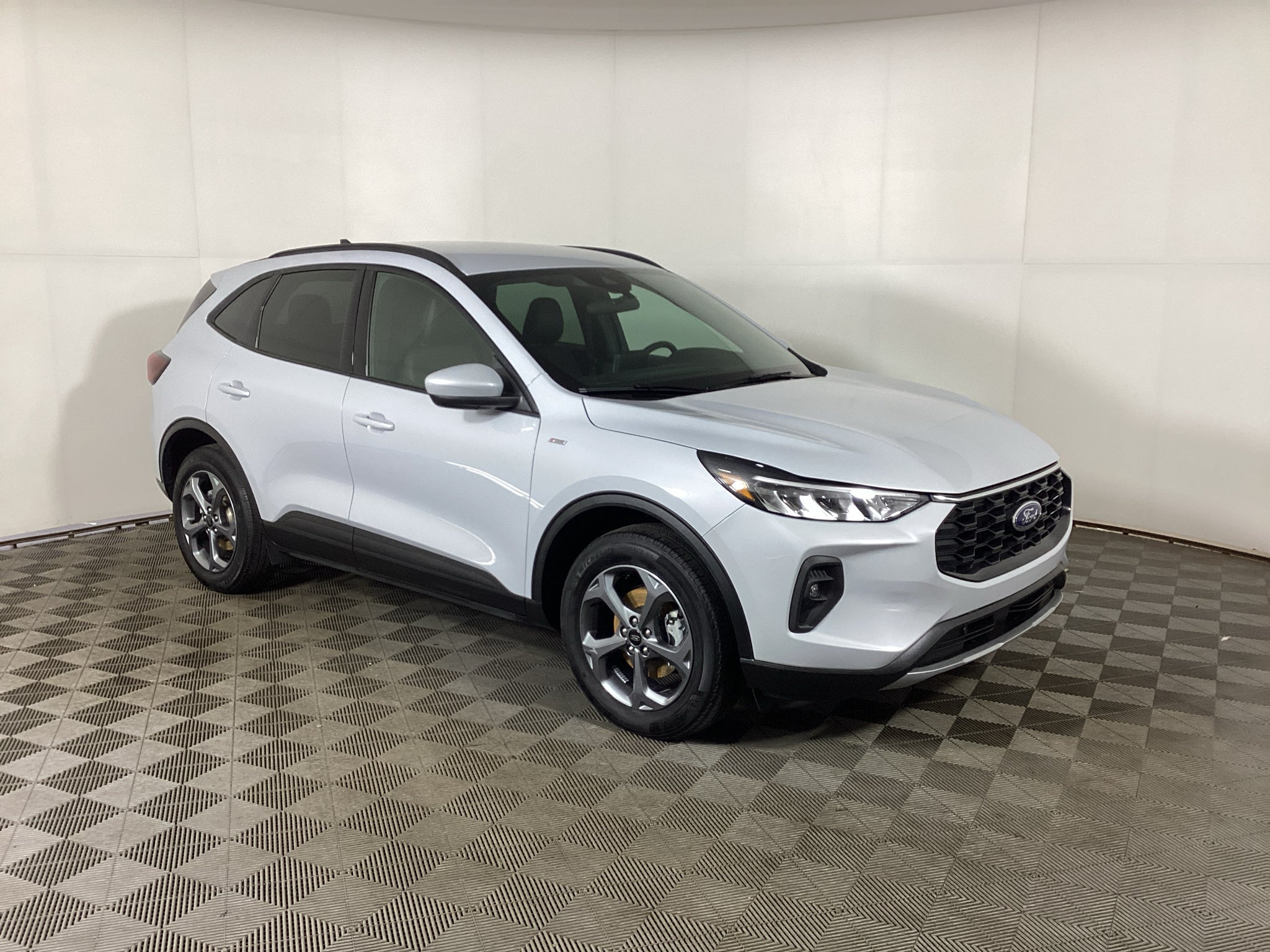 Space Silver Metallic 2025 Ford Escape SUV / Crossover All-Wheel Drive 8-Speed Automatic