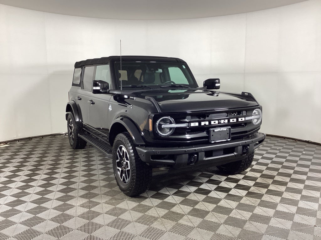 2021 Ford Bronco Outer Banks 4-Door 4WD