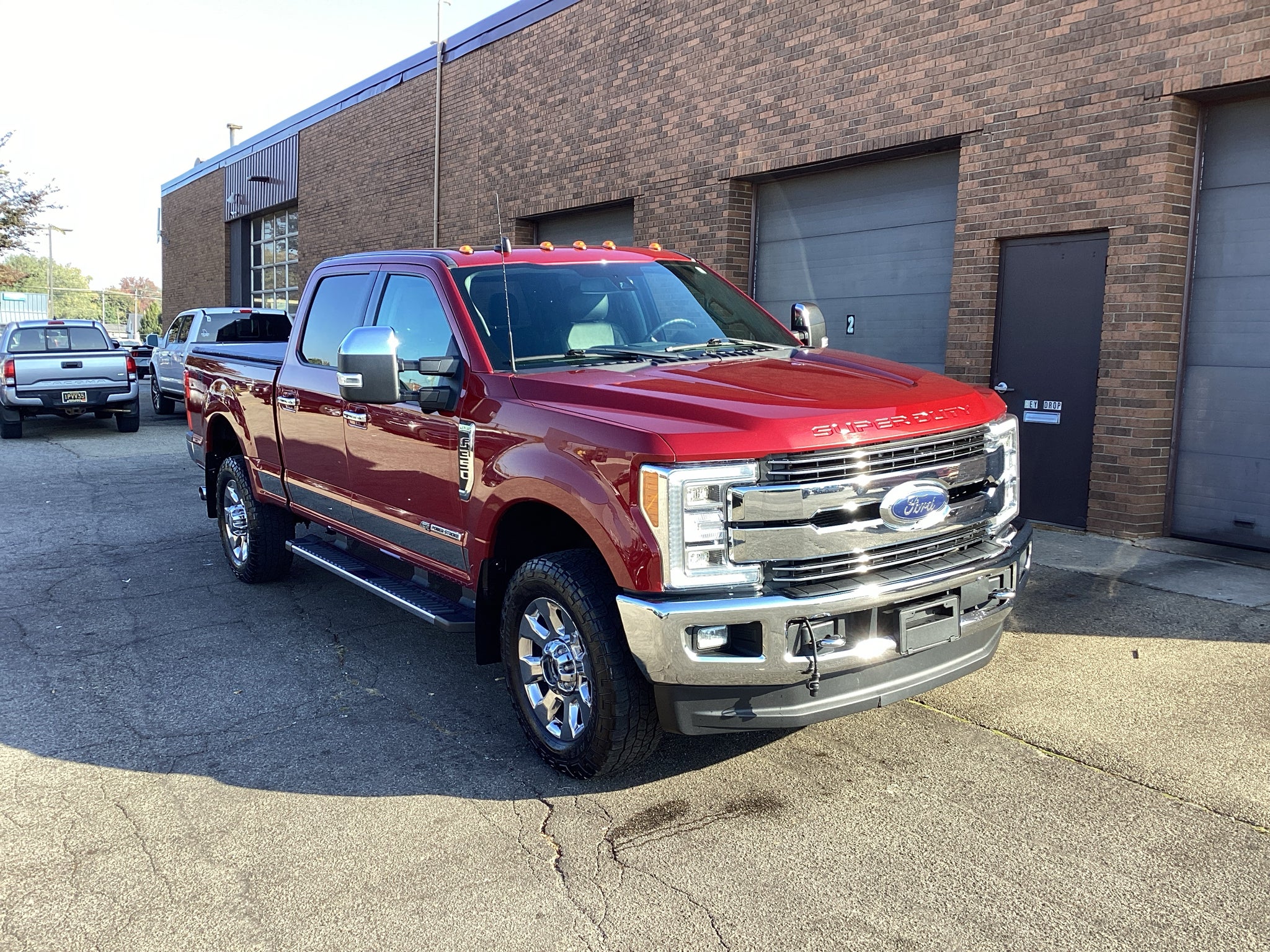 Ruby Red Metallic Tinted Clearcoat 2019 Ford F-350 Super Duty Pickup Truck Four-Wheel Drive 6-Speed Automatic