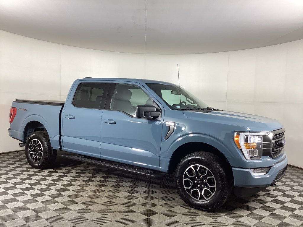 2023 Ford F-150 XLT SuperCrew 4WD