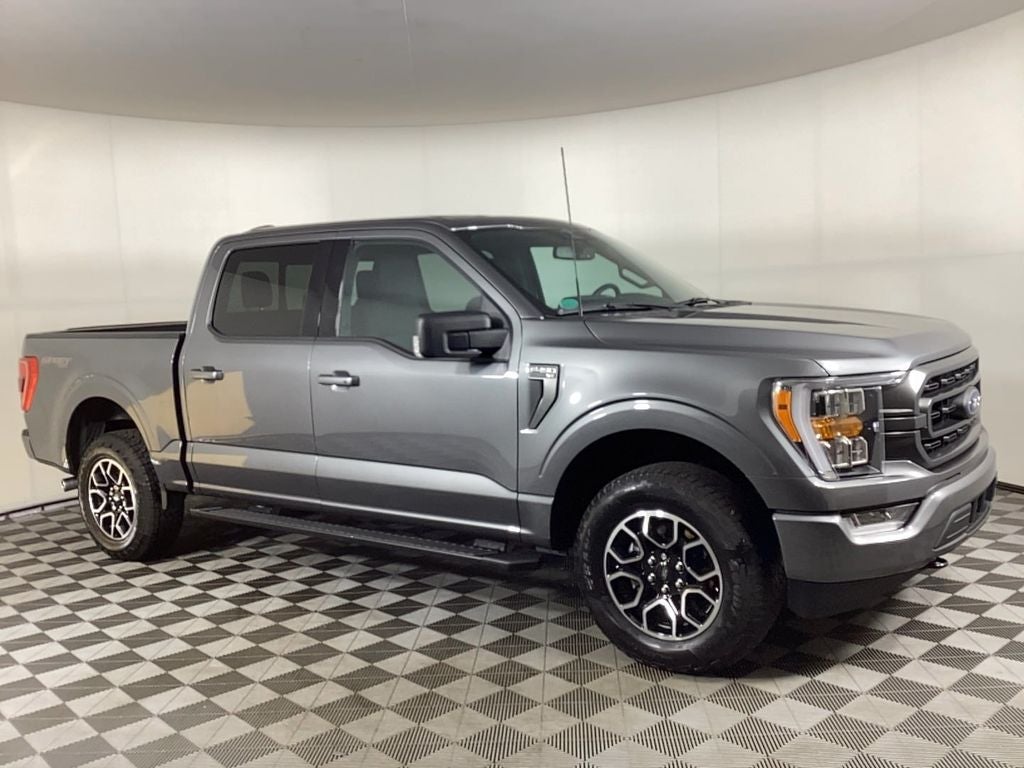 2023 Ford F-150 XLT SuperCrew 4WD