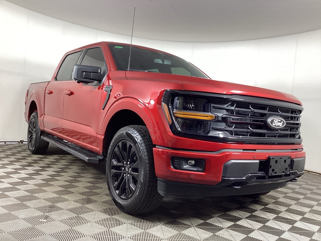 Rapid Red Metallic Tinted Clearcoat 2025 Ford F-150 Pickup Truck Four-Wheel Drive Automatic