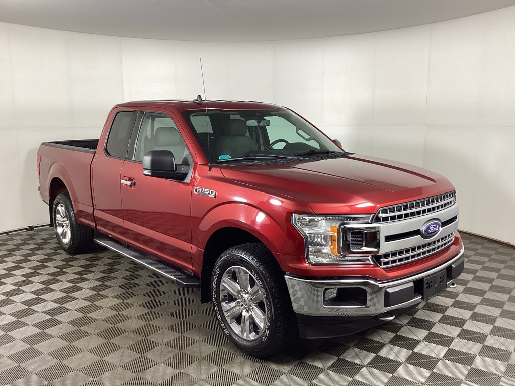 Ruby Red Metallic Tinted Clearcoat 2019 Ford F-150 Pickup Truck Four-Wheel Drive Automatic