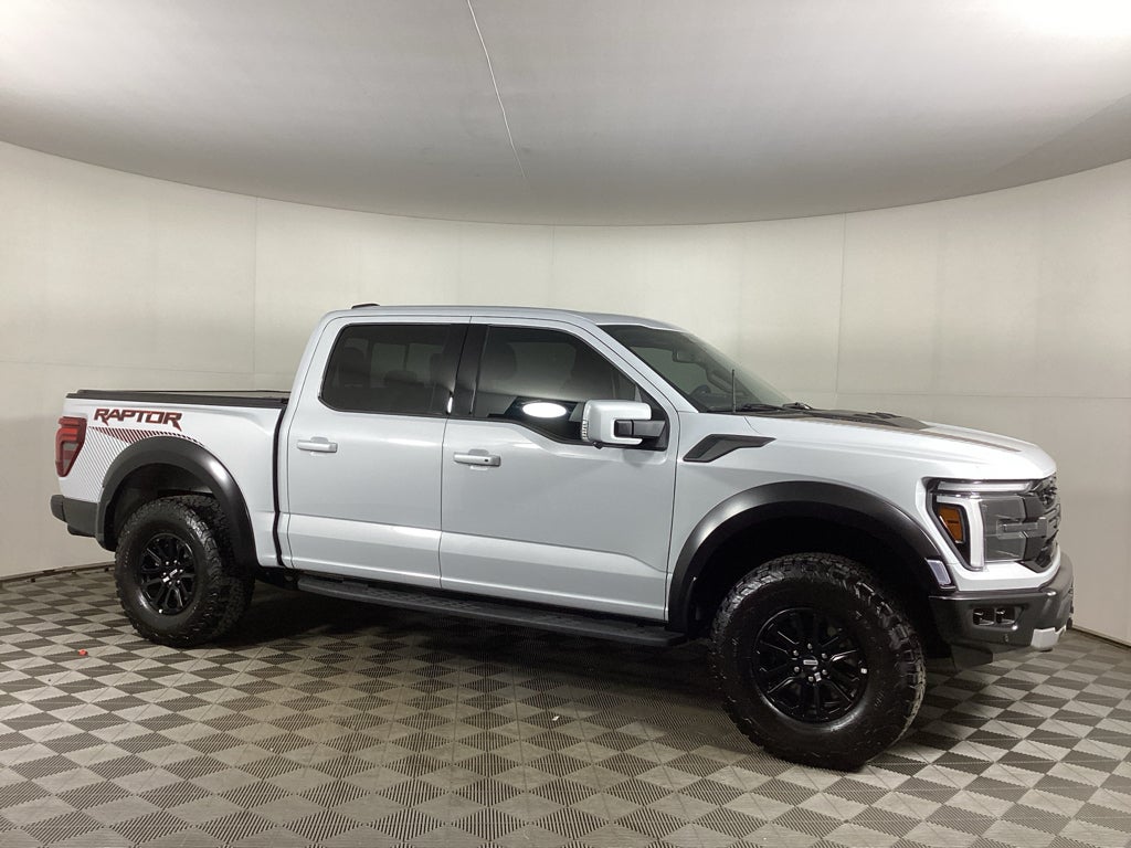 Space White Metallic 2025 Ford F-150 Pickup Truck Four-Wheel Drive Automatic