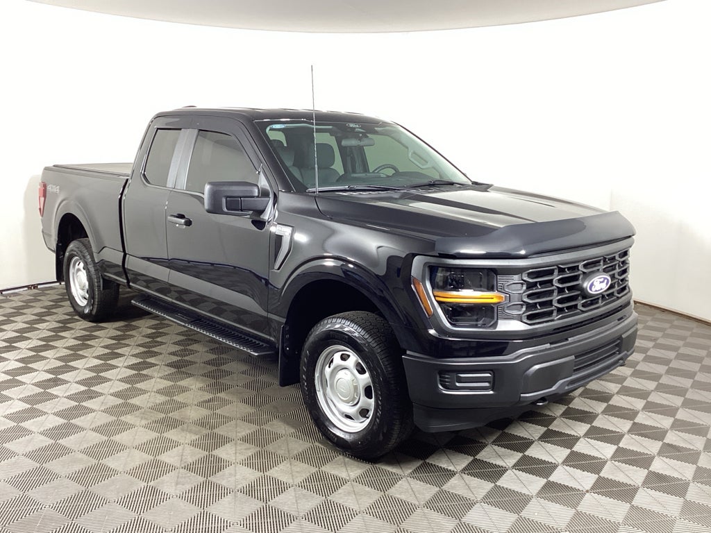 Agate Black Metallic 2025 Ford F-150 Pickup Truck Four-Wheel Drive Automatic