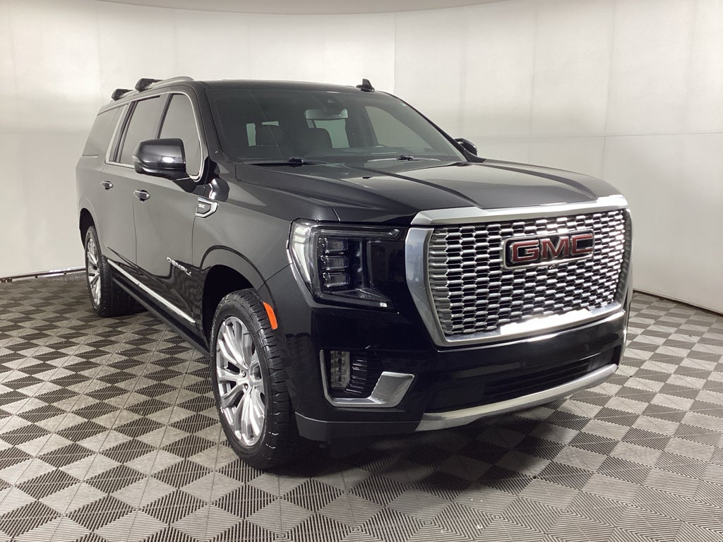 Onyx Black 2022 GMC Yukon XL SUV / Crossover Four-Wheel Drive Automatic