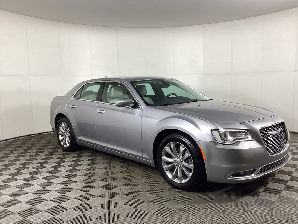 Billet Silver Metallic Clearcoat 2018 Chrysler 300 Sedan All-Wheel Drive 8-Speed Automatic