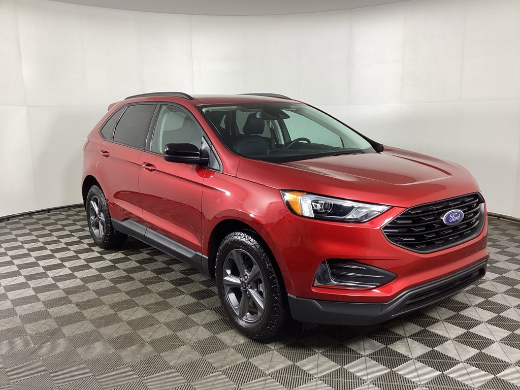 Rapid Red Metallic Tinted Clearcoat 2024 Ford Edge SUV / Crossover All-Wheel Drive 8-Speed Automatic