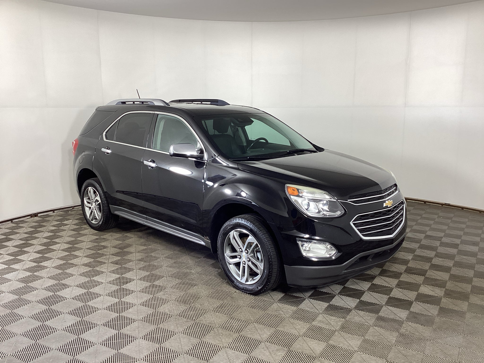  2016 Chevrolet Equinox LTZ FWD   