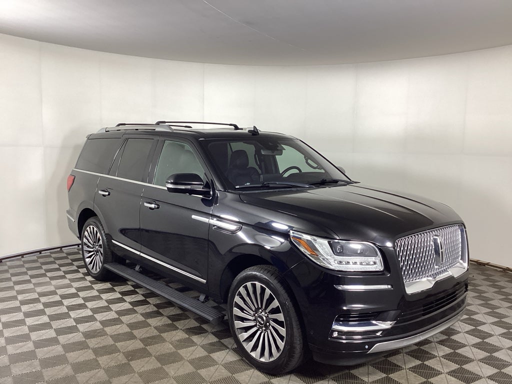 Infinite Black Metallic 2019 Lincoln Navigator SUV / Crossover Four-Wheel Drive Automatic