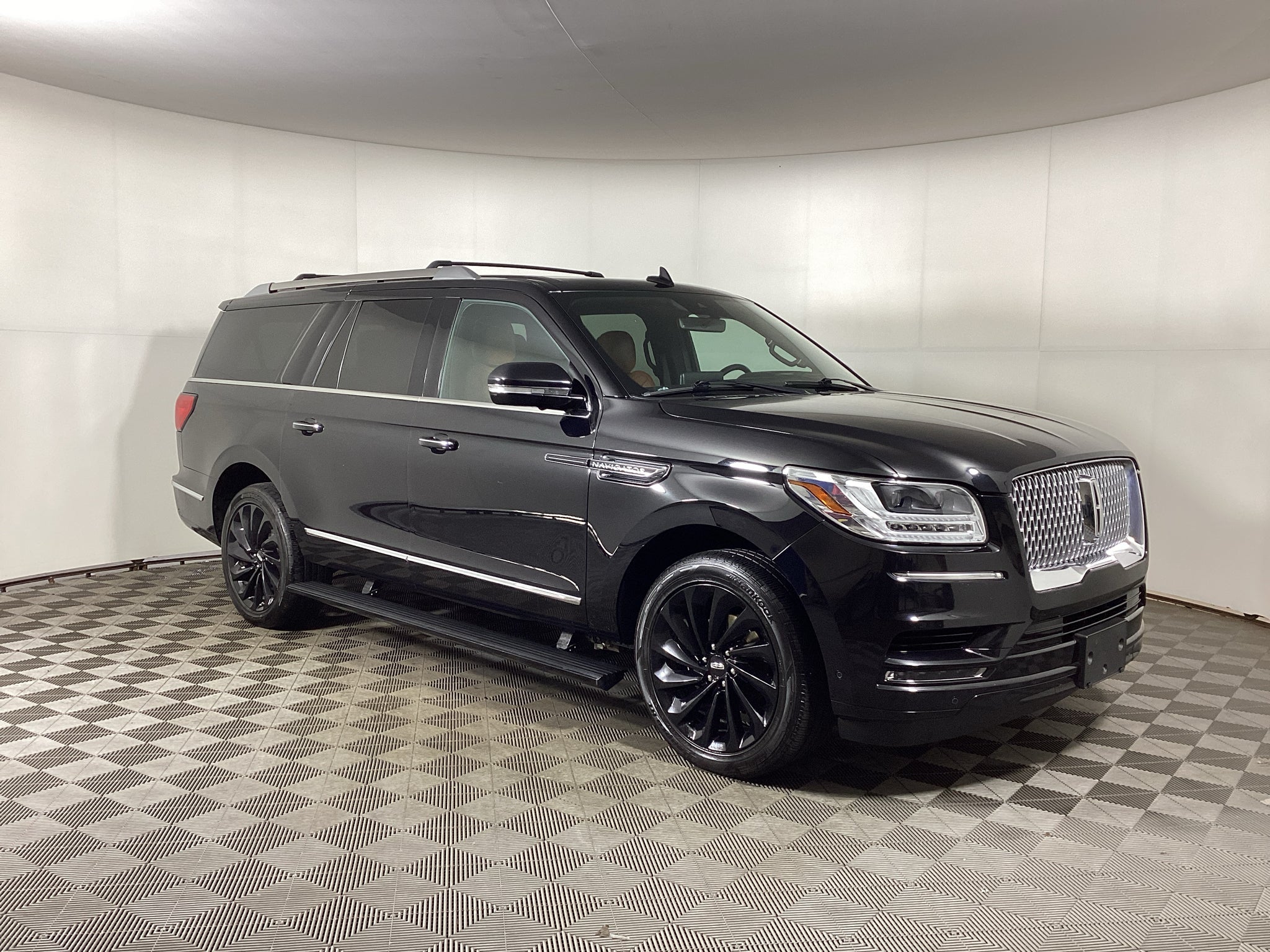 Infinite Black 2021 Lincoln Navigator SUV / Crossover Four-Wheel Drive Automatic
