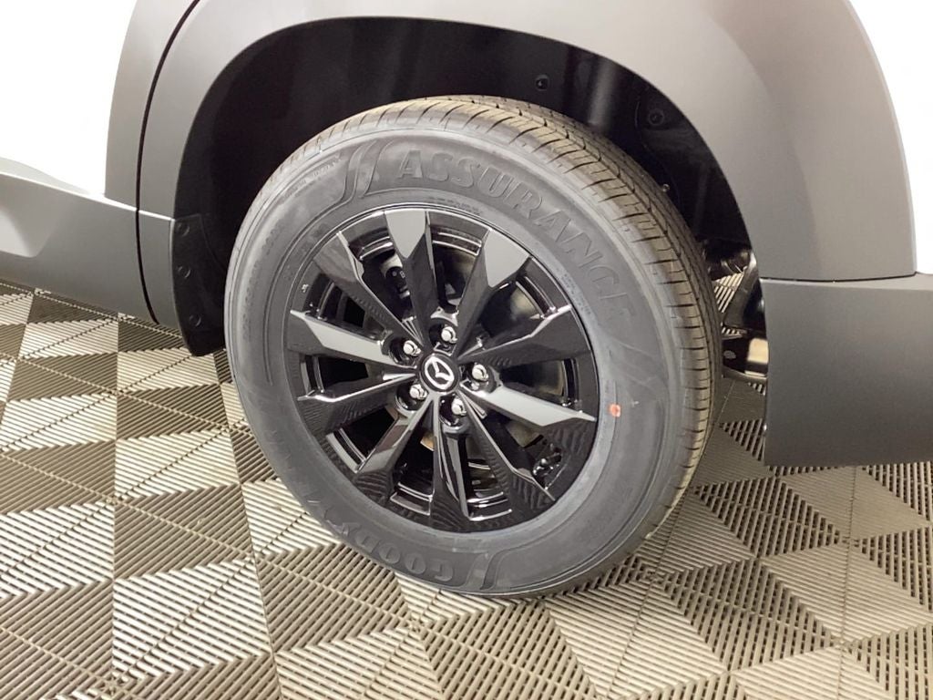 View vehicle photo 7