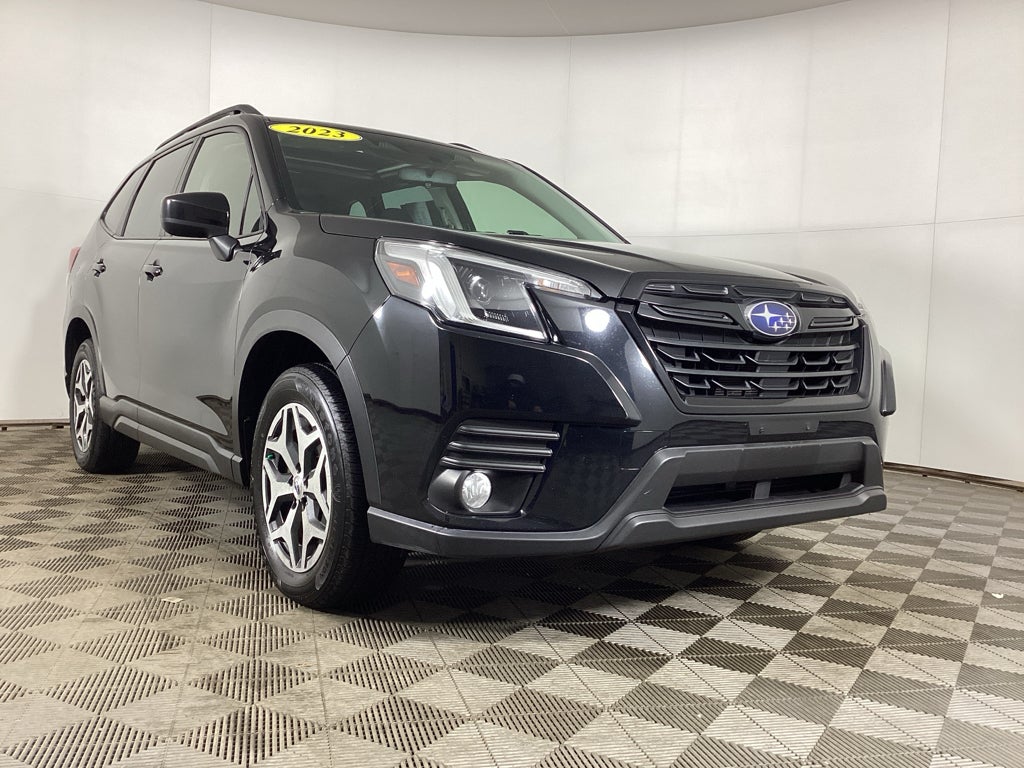 2023 Subaru Forester Premium Crossover AWD