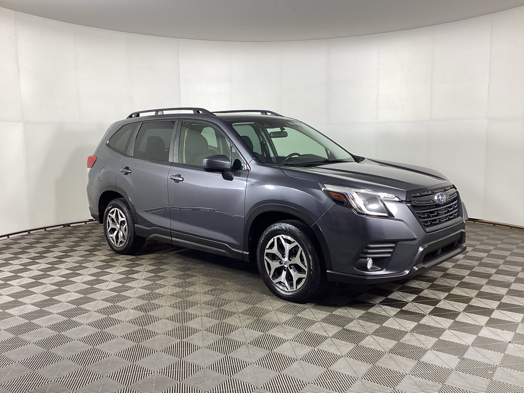 Magnetite Gray Metallic 2022 Subaru Forester SUV / Crossover All-Wheel Drive Continuously Variable Transmission
