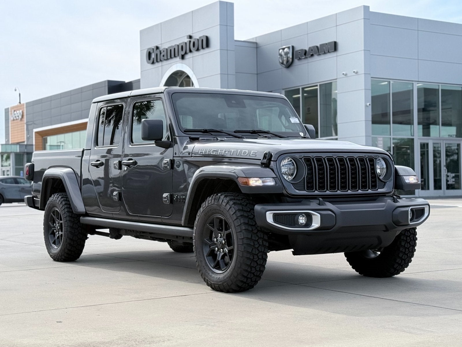 2025 Jeep Gladiator