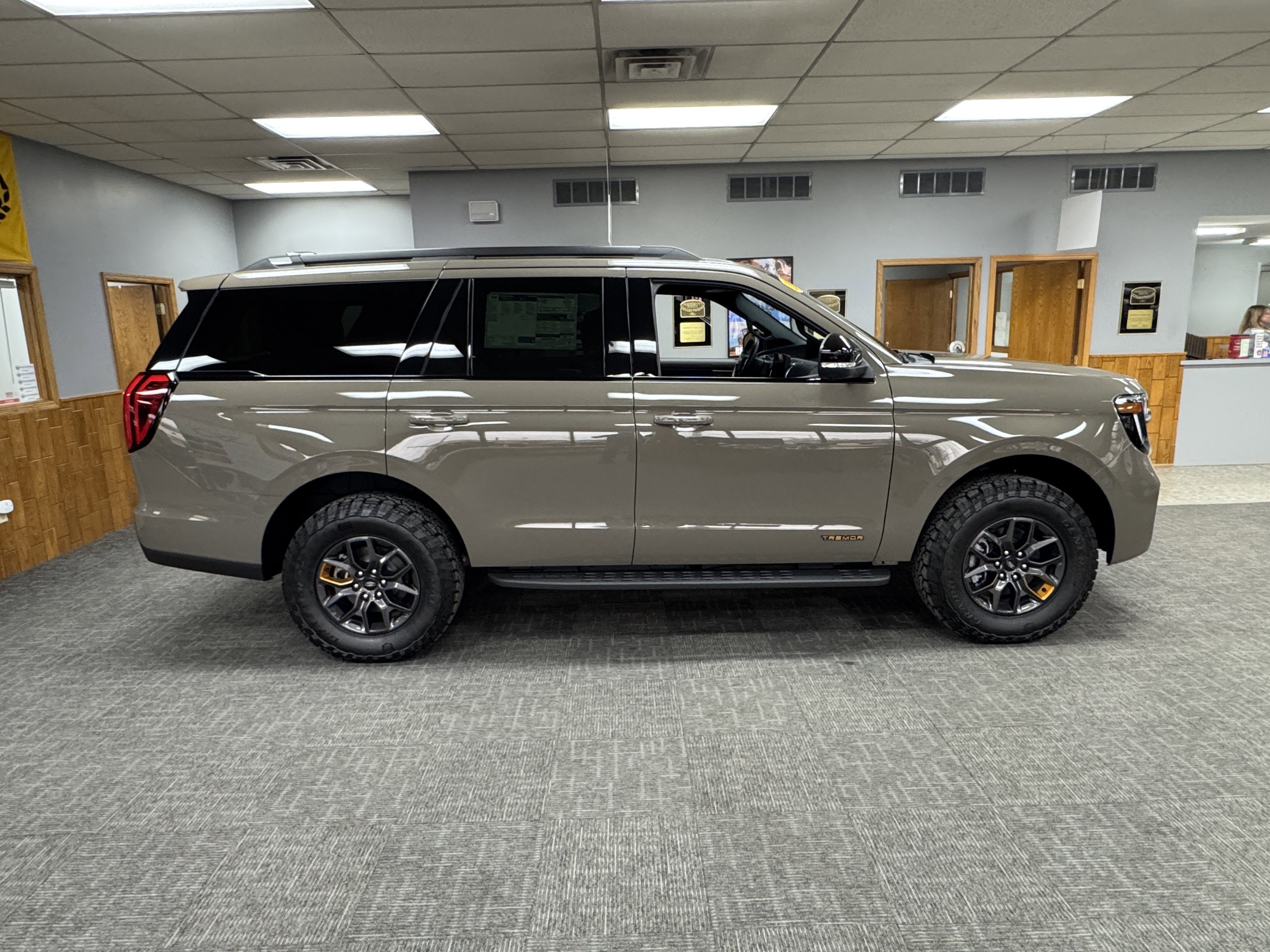 2026 Ford Expedition Tremor 4WD