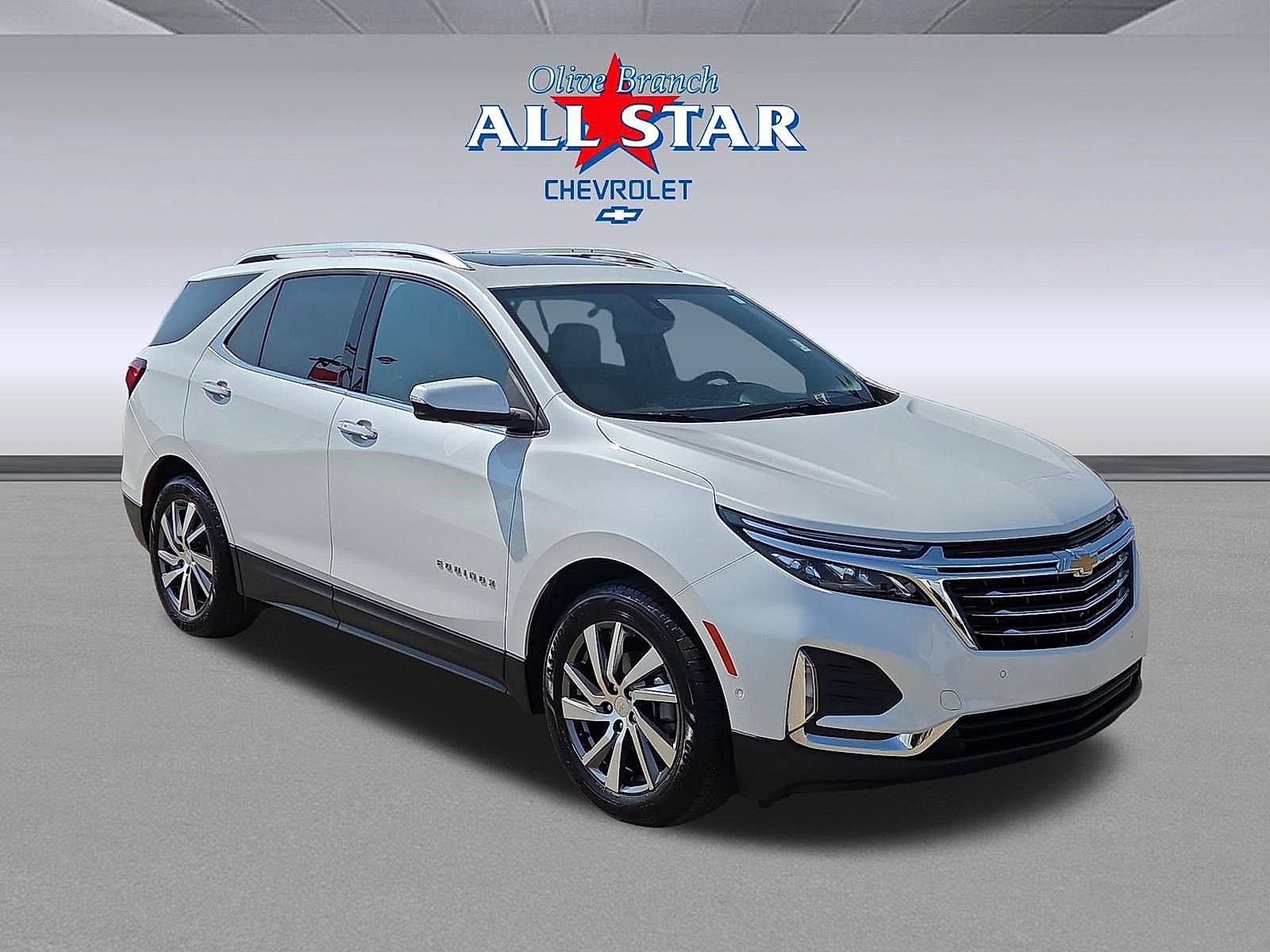 White (Iridescent Pearl Tricoat) 2022 Chevrolet Equinox SUV / Crossover Front-Wheel Drive Automatic