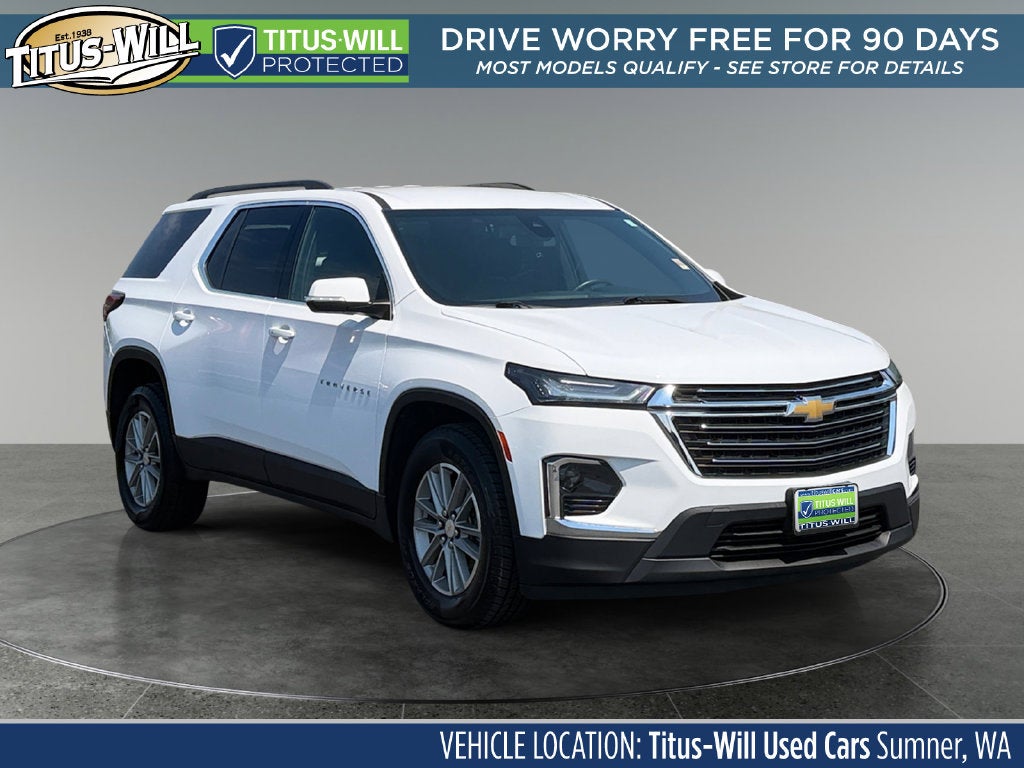 Summit White 2022 Chevrolet Traverse SUV / Crossover Four-Wheel Drive 9-Speed Automatic