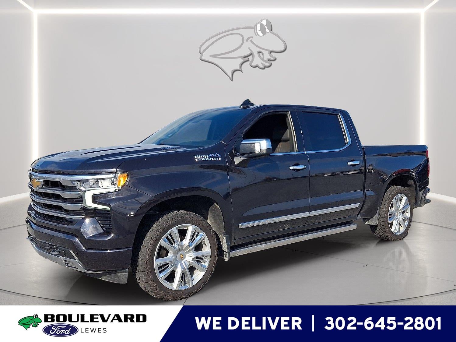 Dark Ash Metallic 2023 Chevrolet Silverado 1500 Pickup Truck Four-Wheel Drive Automatic