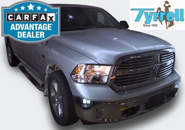 Bright Silver Clearcoat Metallic 2015 RAM 1500 Pickup Truck Four-Wheel Drive 8-Speed Automatic