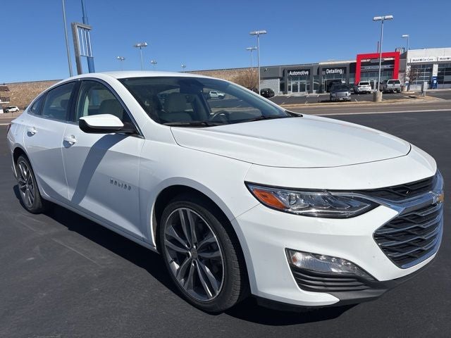 2024 Chevrolet Malibu LT with 2LT FWD