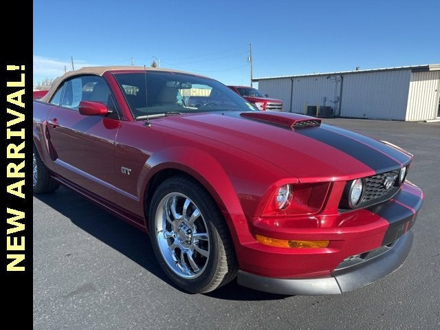 2007 Ford Mustang GT Deluxe Convertible RWD