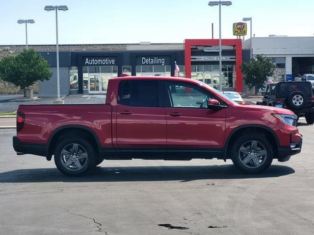 View vehicle photo 5