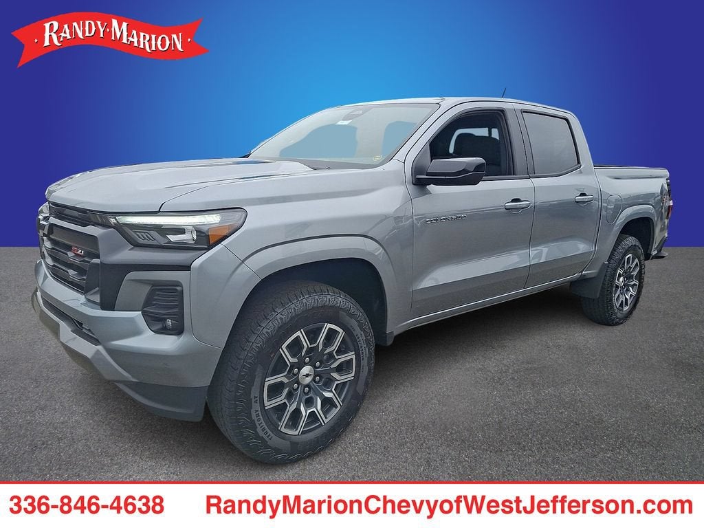 Sterling Gray Metallic 2026 Chevrolet Colorado Pickup Truck Four-Wheel Drive Automatic