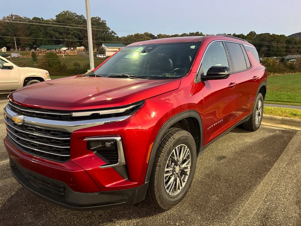  2025 Chevrolet Traverse LT AWD   