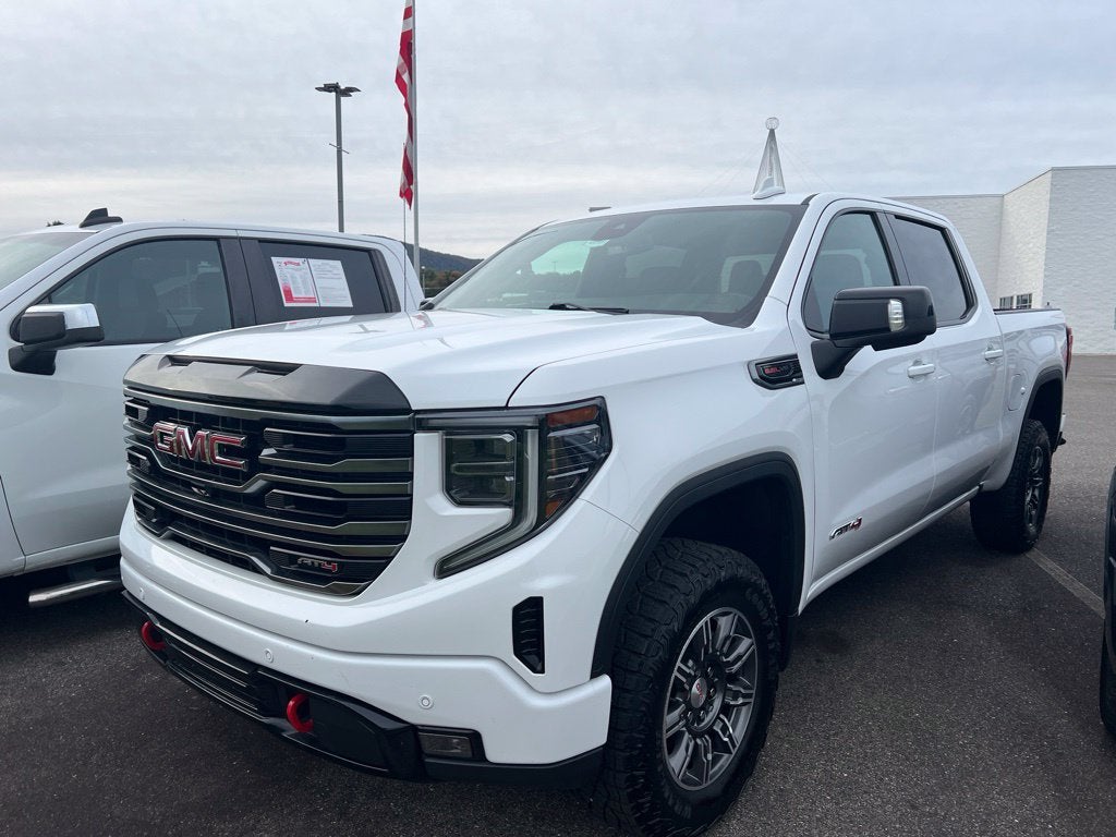  2025 GMC Sierra 1500 AT4 Crew Cab 4WD   