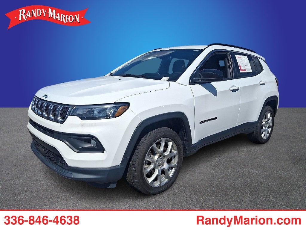  2023 Jeep Compass Latitude Lux 4WD   