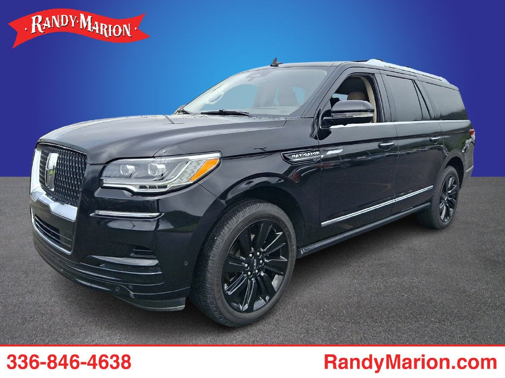  2022 Lincoln Navigator L Reserve 4WD   