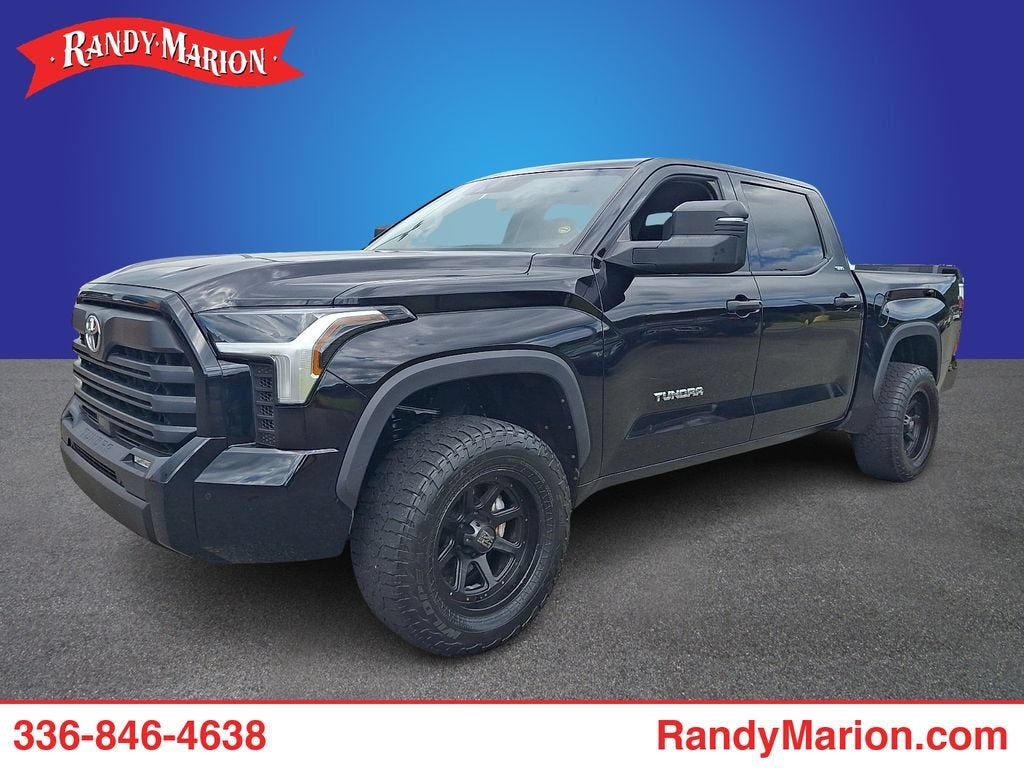 2022 Toyota Tundra SR5 CrewMax Cab 4WD