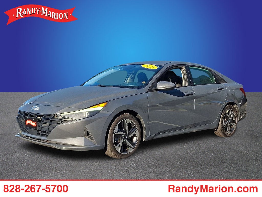 2023 Hyundai Elantra SEL FWD
