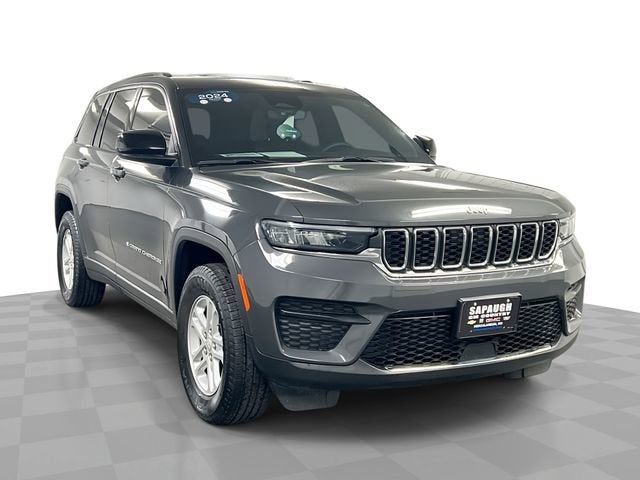 2024 Jeep Grand Cherokee Laredo 4WD