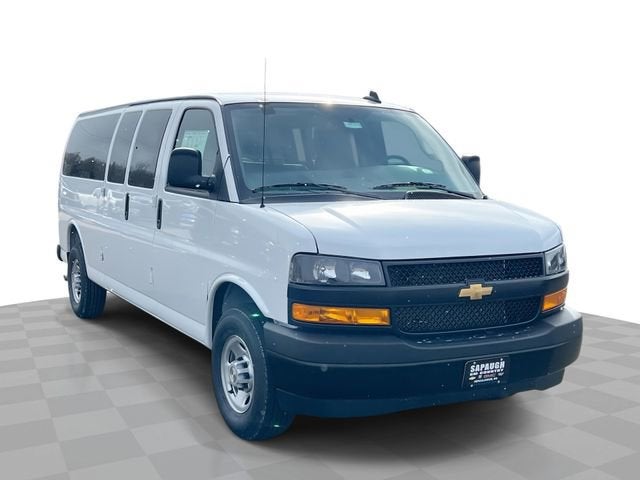 Summit White 2026 Chevrolet Express 3500 LS Extended RWD Van Rear-Wheel Drive Automatic